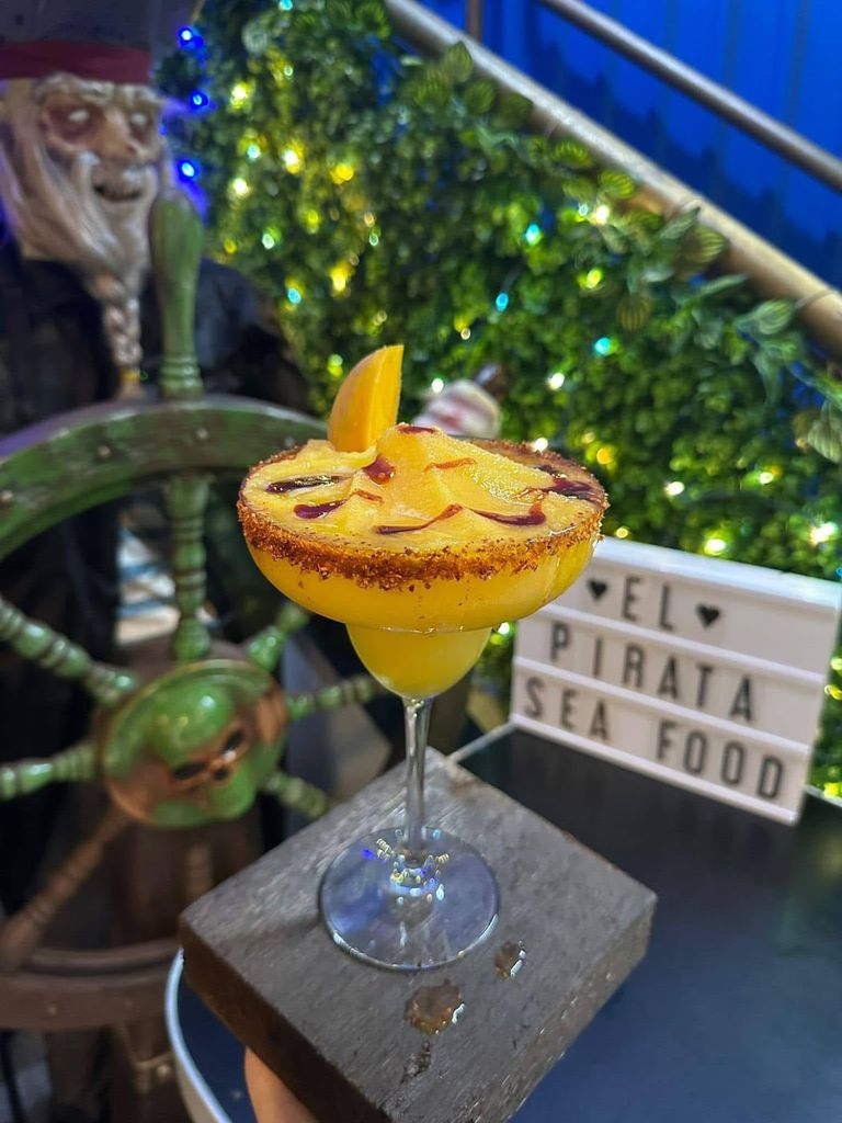 Margarita de mango con chamoy