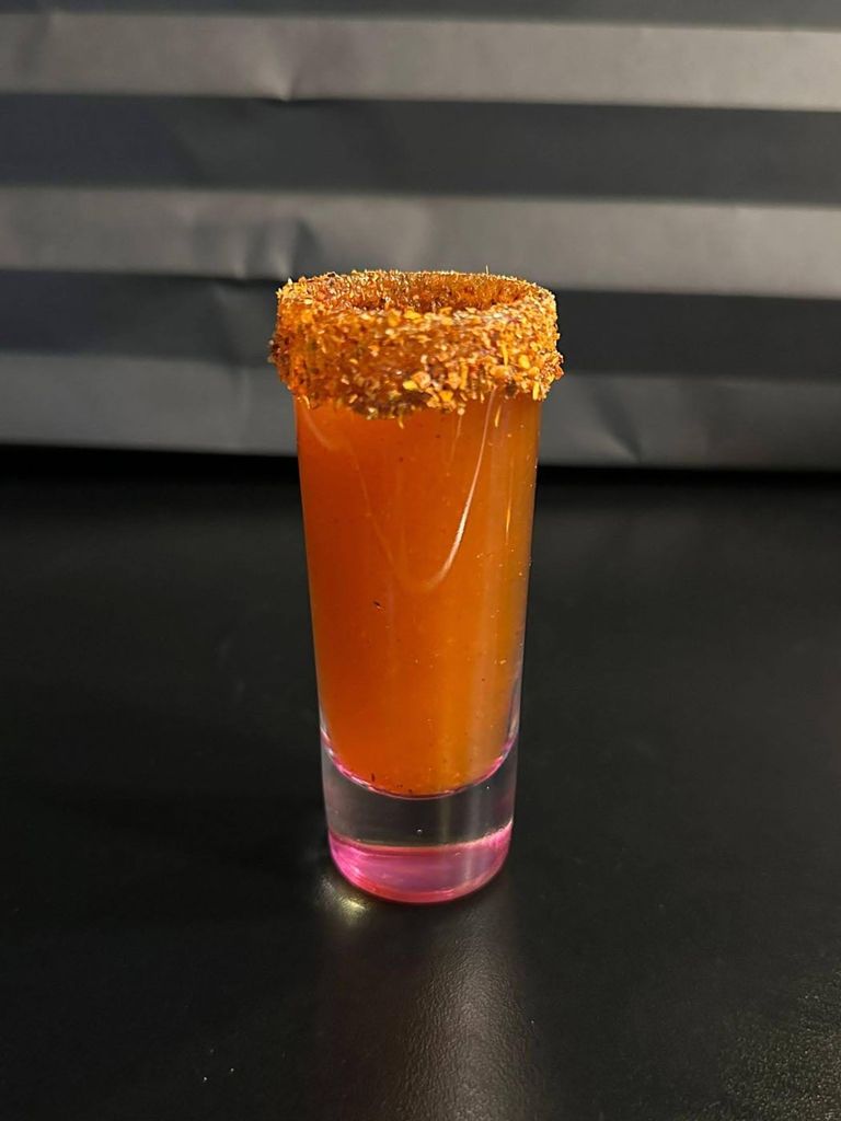 Caballito con chamoy